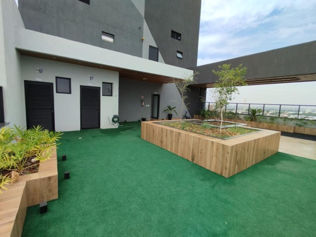 sendo 1 suíte com armário