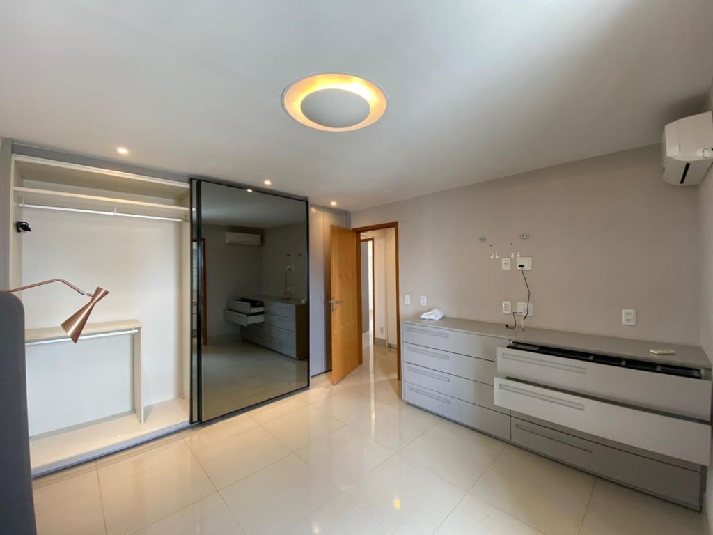 espaço gourmet e um belíssimo hall de entrada com portaria 24h.
Aluguel - R$ 6.300